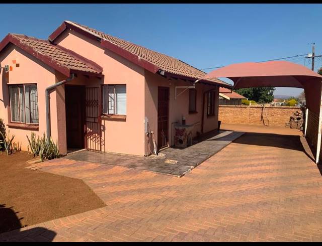 3 BEDROOM HOUSE FOR SALE IN SOSHANGUVE VV